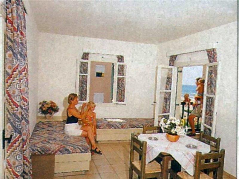 Pela Mare Apartments Kokkini Hani Exterior foto