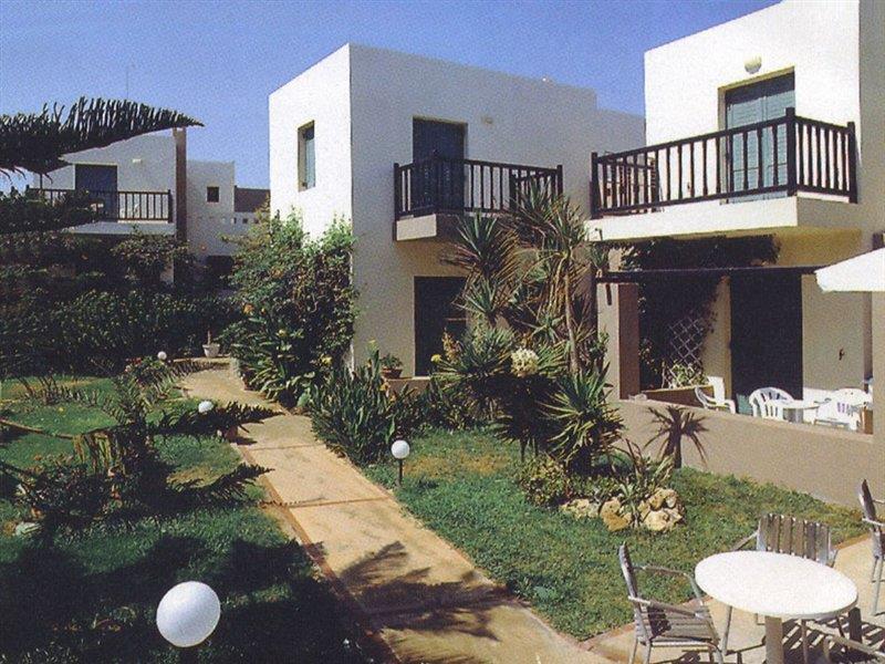 Pela Mare Apartments Kokkini Hani Exterior foto